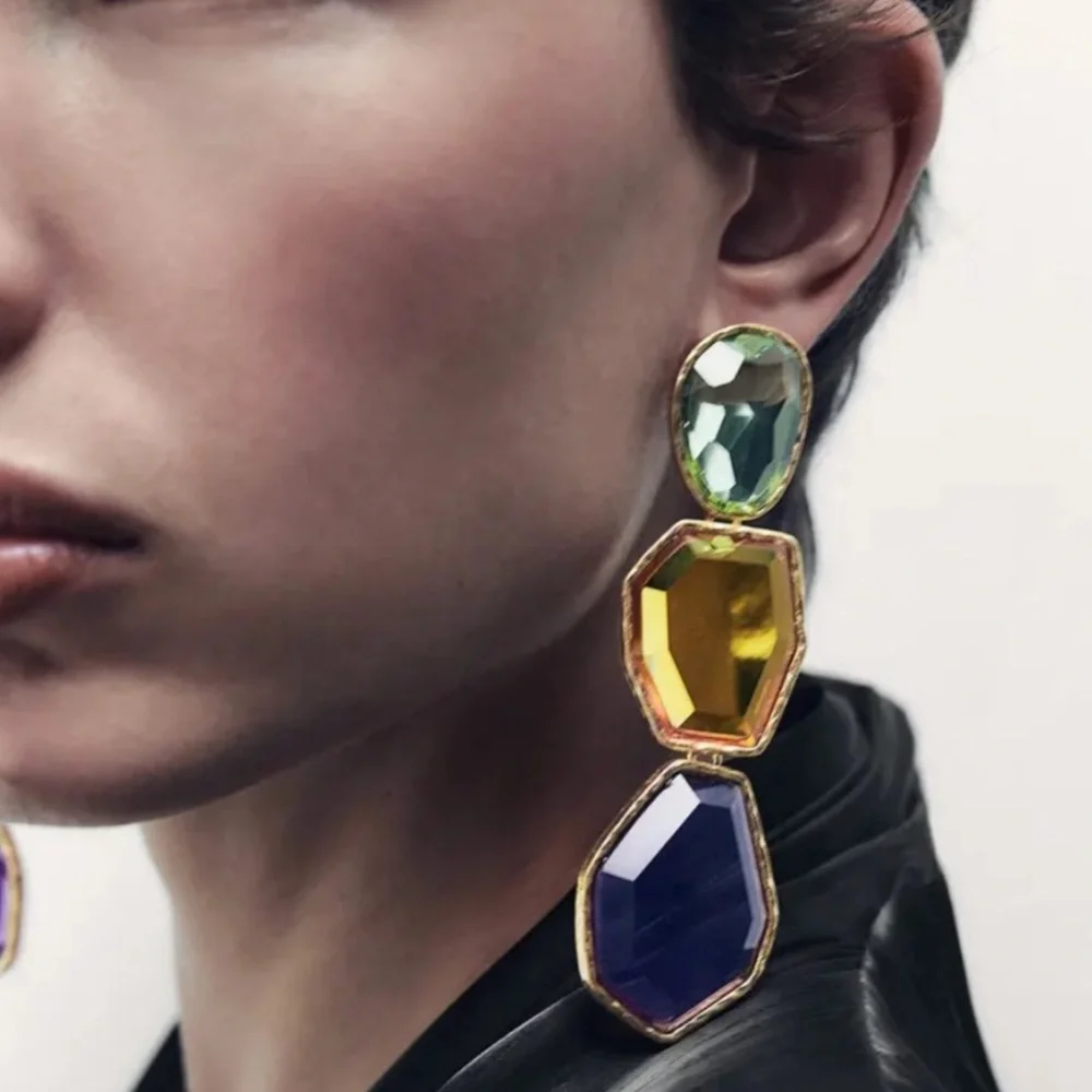 NWOT Zara Resin Geometric Drop Dangle Earrings - Picture 1 of 12